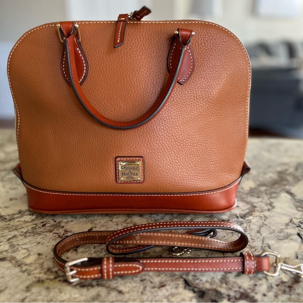 Dooney & Bourke purse